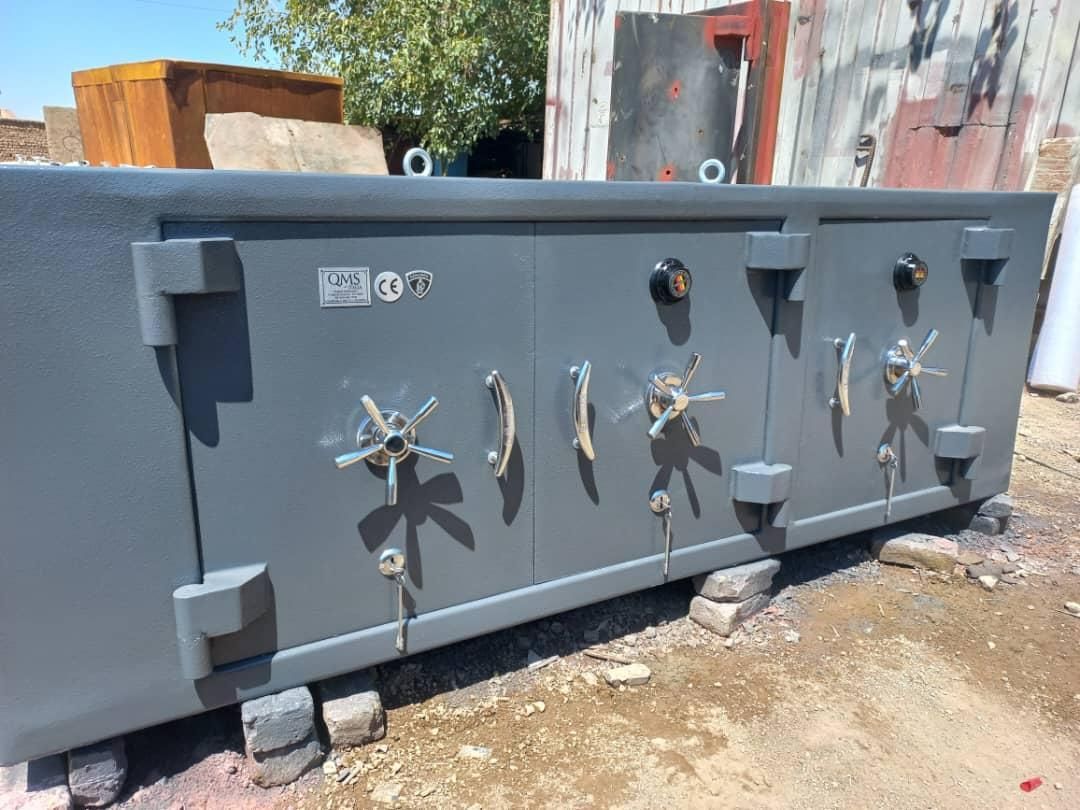 گاوصندوق با۵تاiso واستانداردایران|دفتر کار|یزد, |دیوار