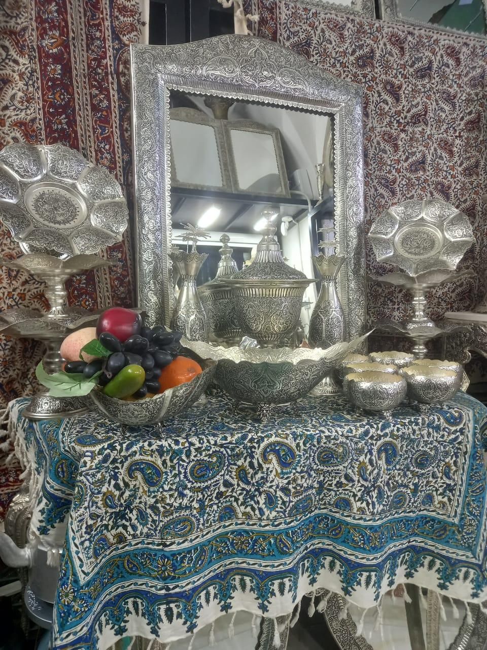 مرکز تولید و فروش انواع آیینه وشمعدان قلمزنی|آینه|اصفهان, درب کوشک|دیوار