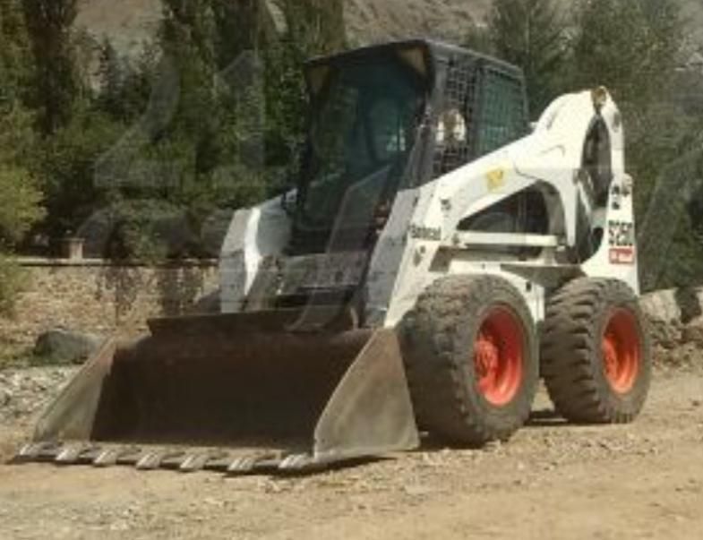 خاکبرداری و حمل نخاله توسط بابکت وکارگر|خدمات حمل و نقل|تهران, مهران (سیدخندان)|دیوار