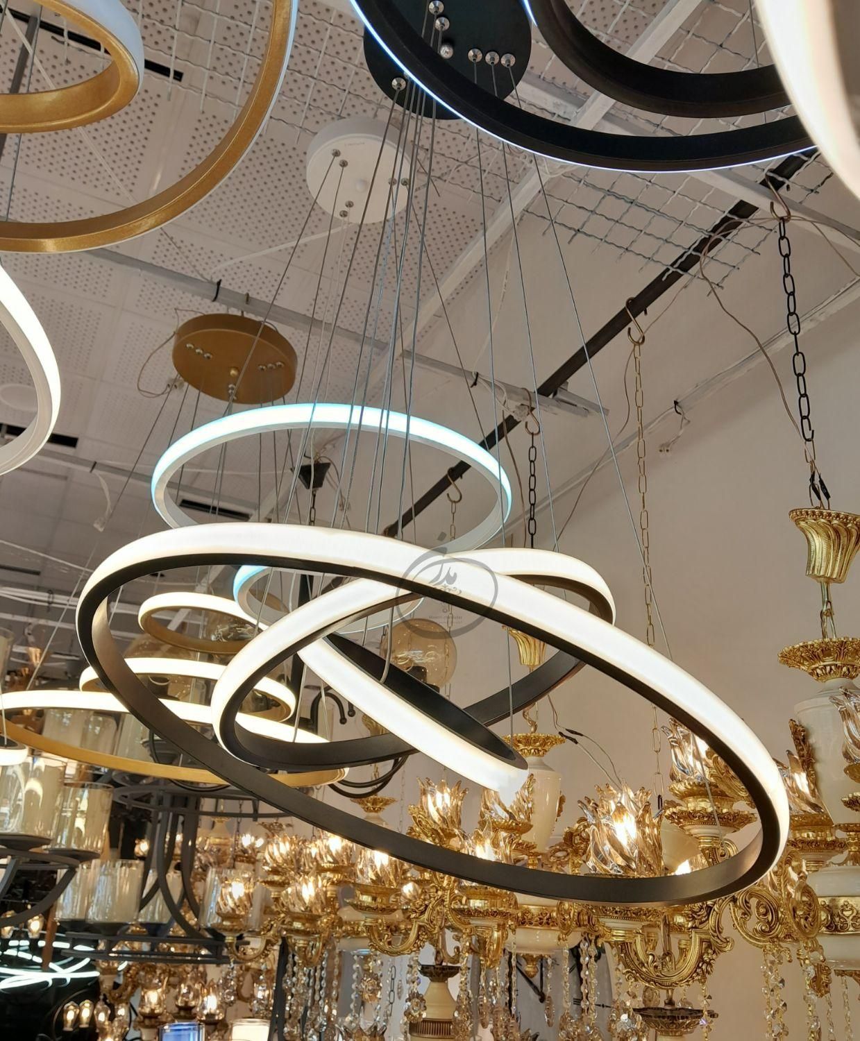 لوستر ۳طبقه مدرن|لوستر و چراغ آویز|مشهد, شهرک رازی (شهرک غرب)|دیوار