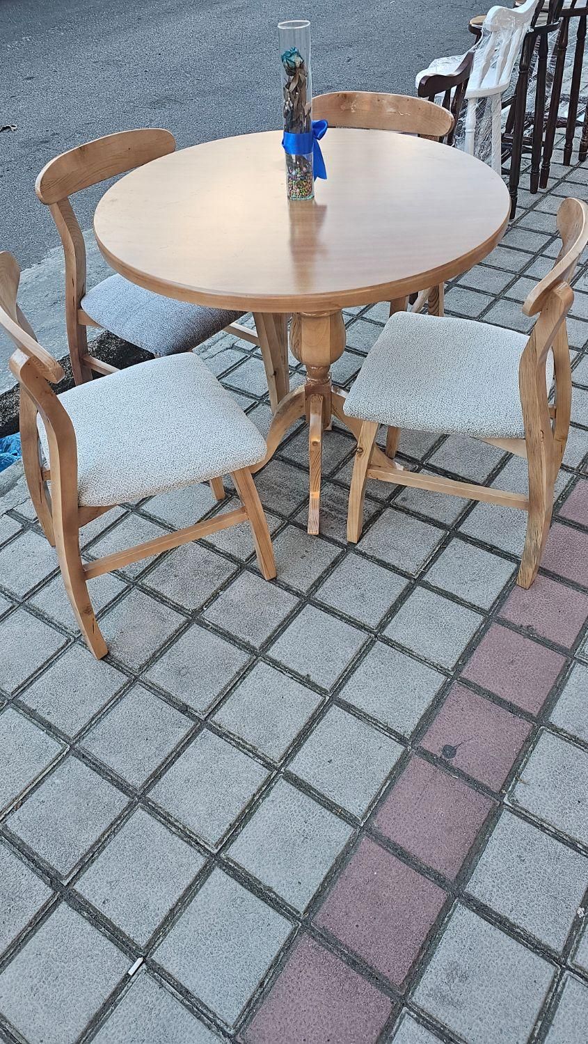 میزناهارخوری|میز و صندلی غذاخوری|رشت, رودبارتان|دیوار