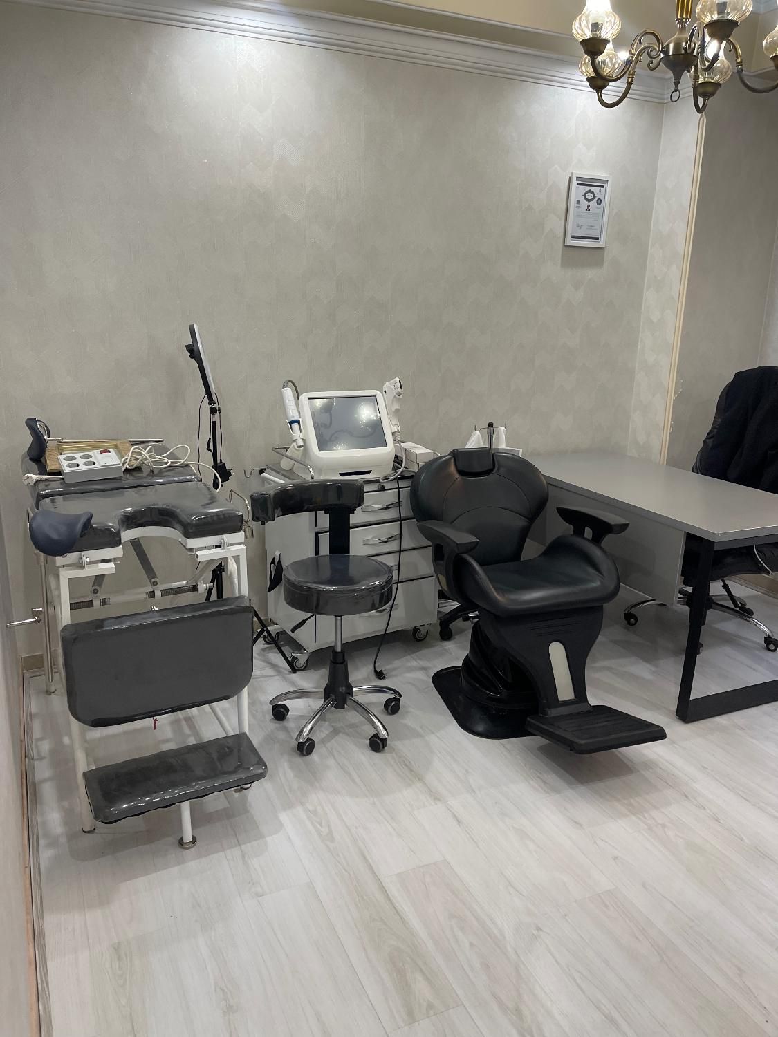 اجاره یک اتاق از مطب زیبایی(اتاق پزشک)|اجارهٔ دفتر کار، اتاق اداری، مطب|تهران, سنایی|دیوار