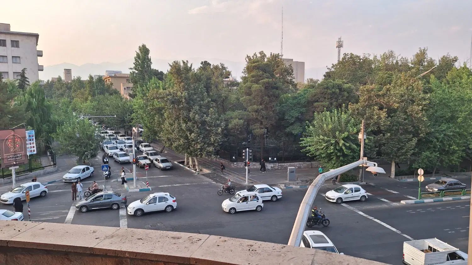 اجاره اتاق خیابان انقلاب روبروی دانشگاه تهران|اجارهٔ دفتر کار، اتاق اداری، مطب|تهران, فلسطین (میدان انقلاب)|دیوار