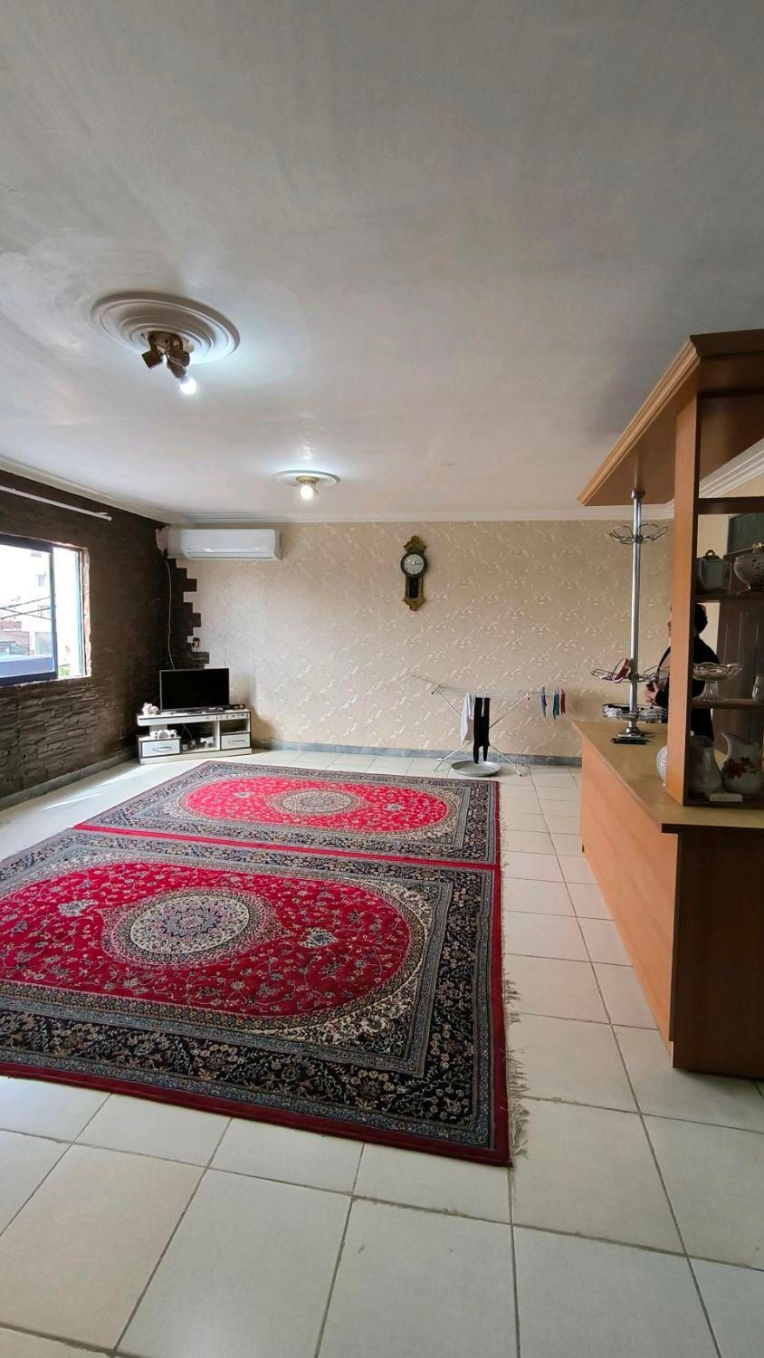 آپارتمان طبقه اول سند تک برگ ۷۰متر درشهر خشکبیجار|فروش آپارتمان|خشکبیجار, |دیوار