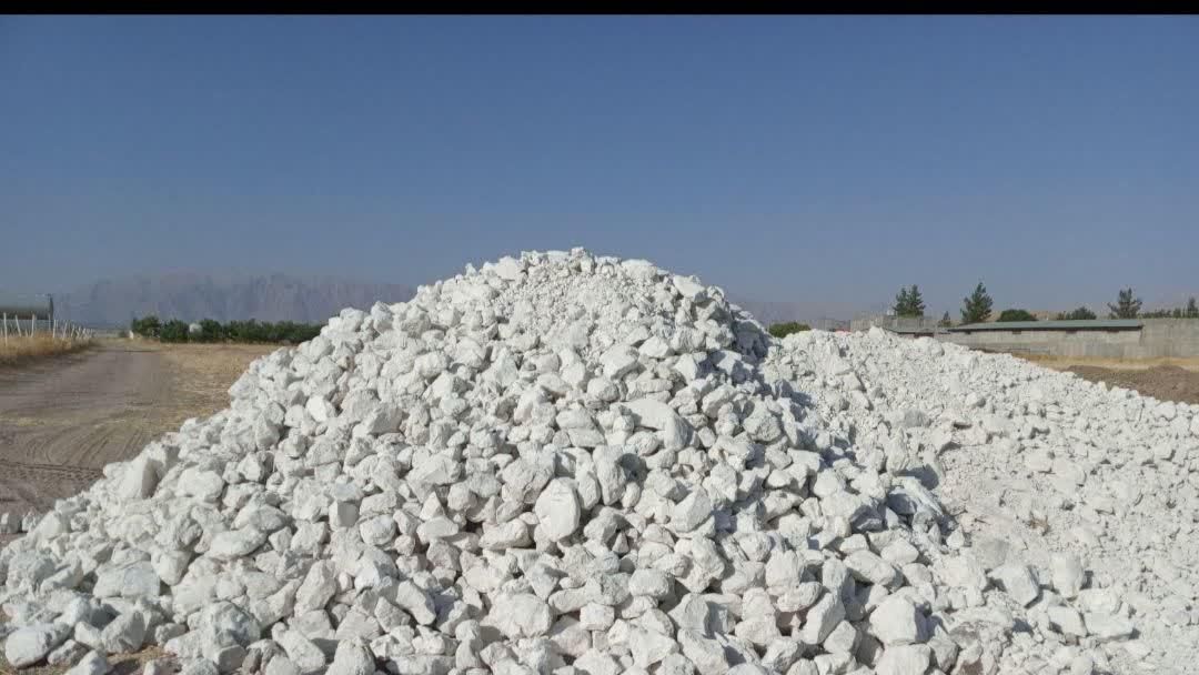 اهک سرندی *صنعتی* کلوخه|عمده‌فروشی|منوجان, |دیوار