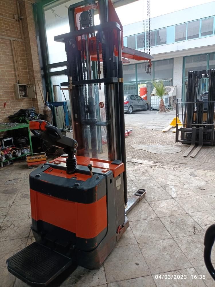 استاکر تمام برقی لیفتراک دیزل و گازوبنزین و برقی|ماشین‌آلات صنعتی|نورآباد, |دیوار