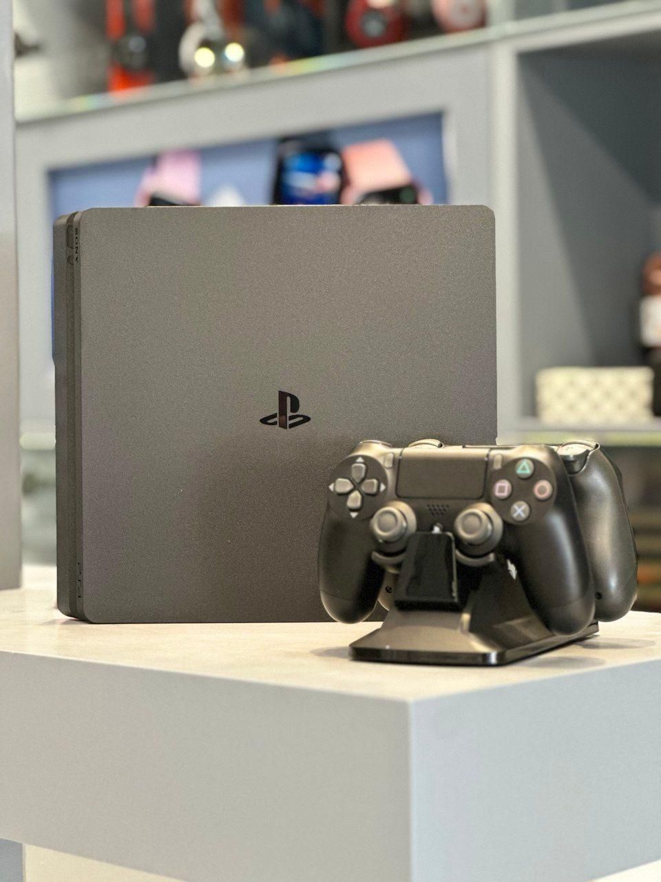 پلی استیشنPlay station 4 اسلیم 1 ترا 2دسته با بازی|کنسول، بازی ویدئویی و آنلاین|مشهد, گاز|دیوار