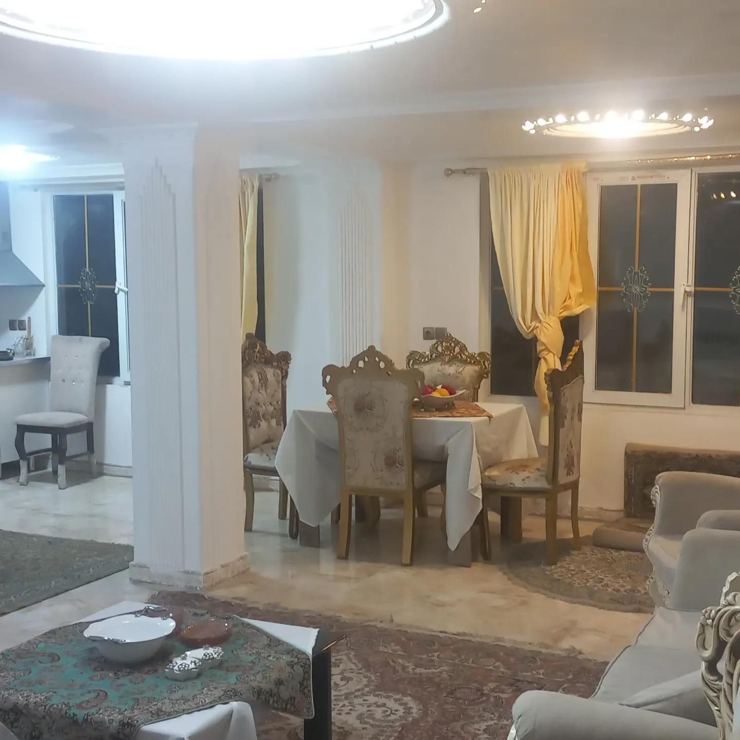 اجاره روزانه/هفتگی/ماهانه آپارتمان ۱۰۰ متری|اجارهٔ کوتاه‌مدت آپارتمان و سوئیت|رشت, حومه رشت|دیوار