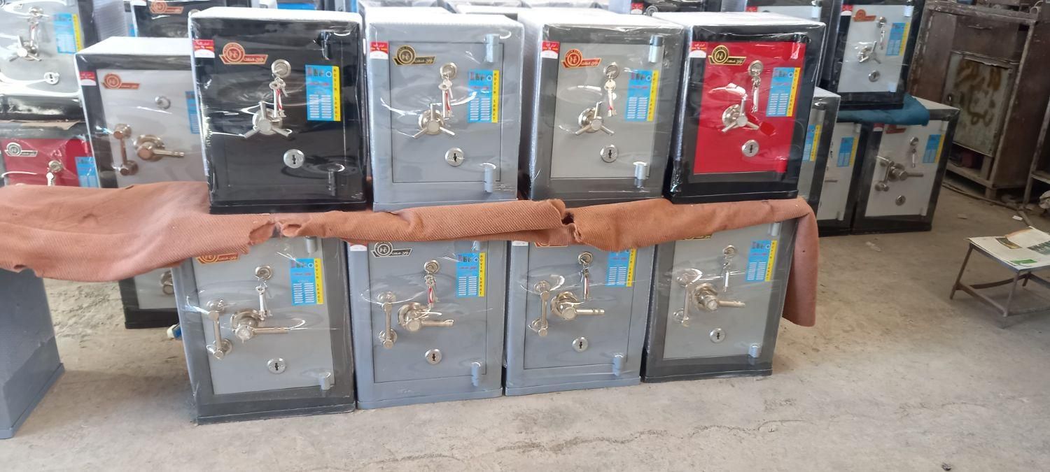 دنیای بزرگ گاوصندوق نسوز|ابزارآلات|نهاوند, |دیوار