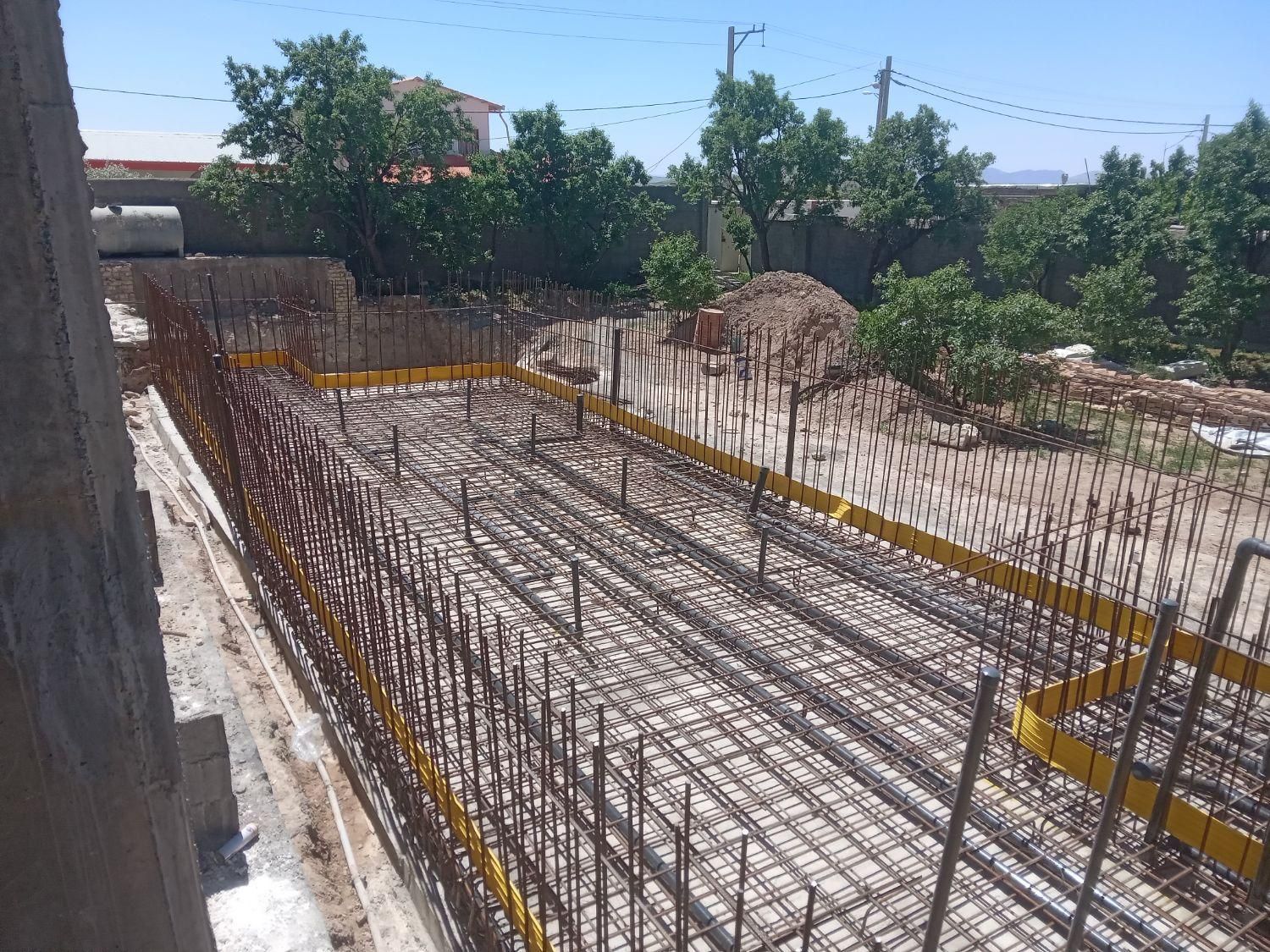 اجرای سقف های بتنی اسکلت فنداسیون استخر و دیوار|خدمات پیشه و مهارت|بومهن, |دیوار