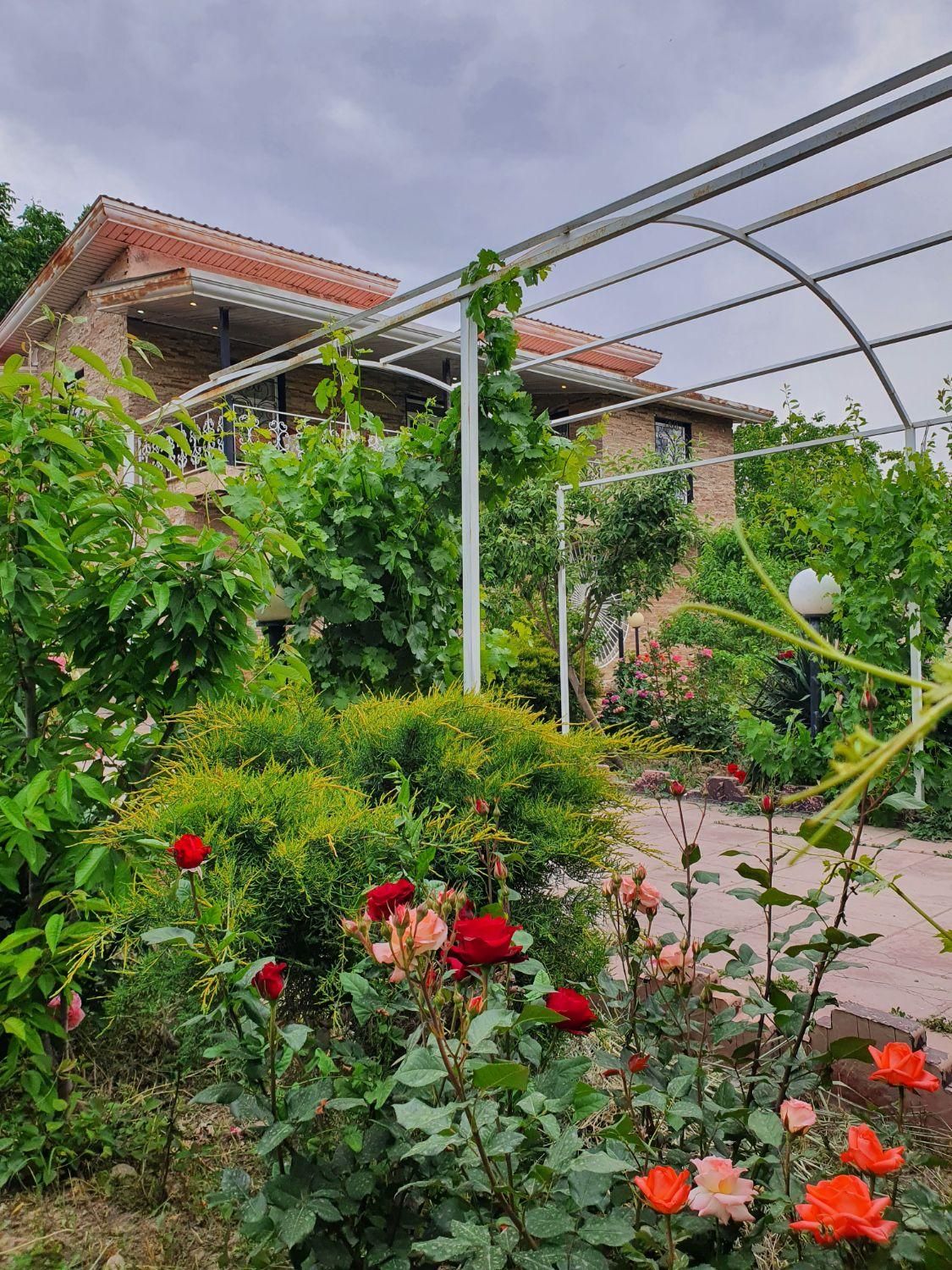 اجارو زوزانه پاره وقت ویلای استخر دار|اجارهٔ کوتاهمدت آپارتمان و سوئیت|هشتگرد, |دیوار