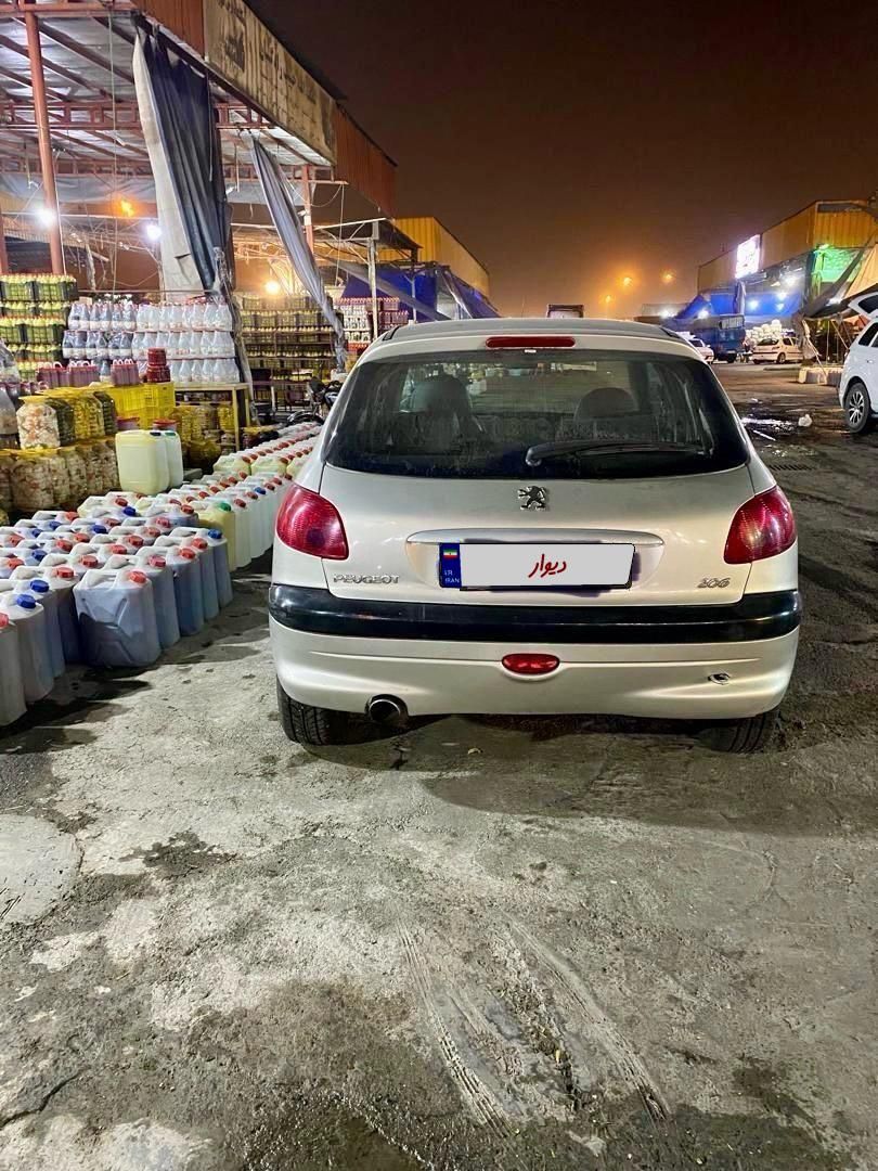 پژو 206 تیپ ۳، مدل ۱۳۸۲|خودرو سواری و وانت|تهران, شهرک شریعتی|دیوار