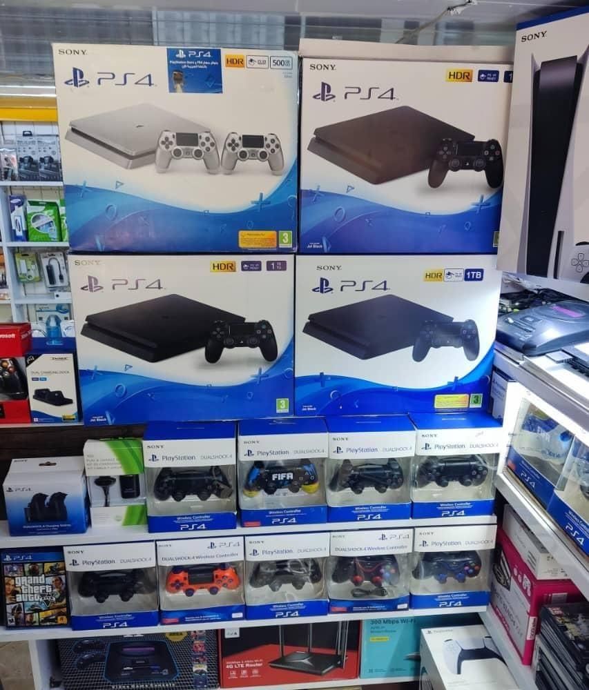 فروش و پشتیبانی ps5 و ps4 و xbox( فروشگاه کلاسیک)|کنسول، بازی ویدئویی و آنلاین|کازرون, |دیوار