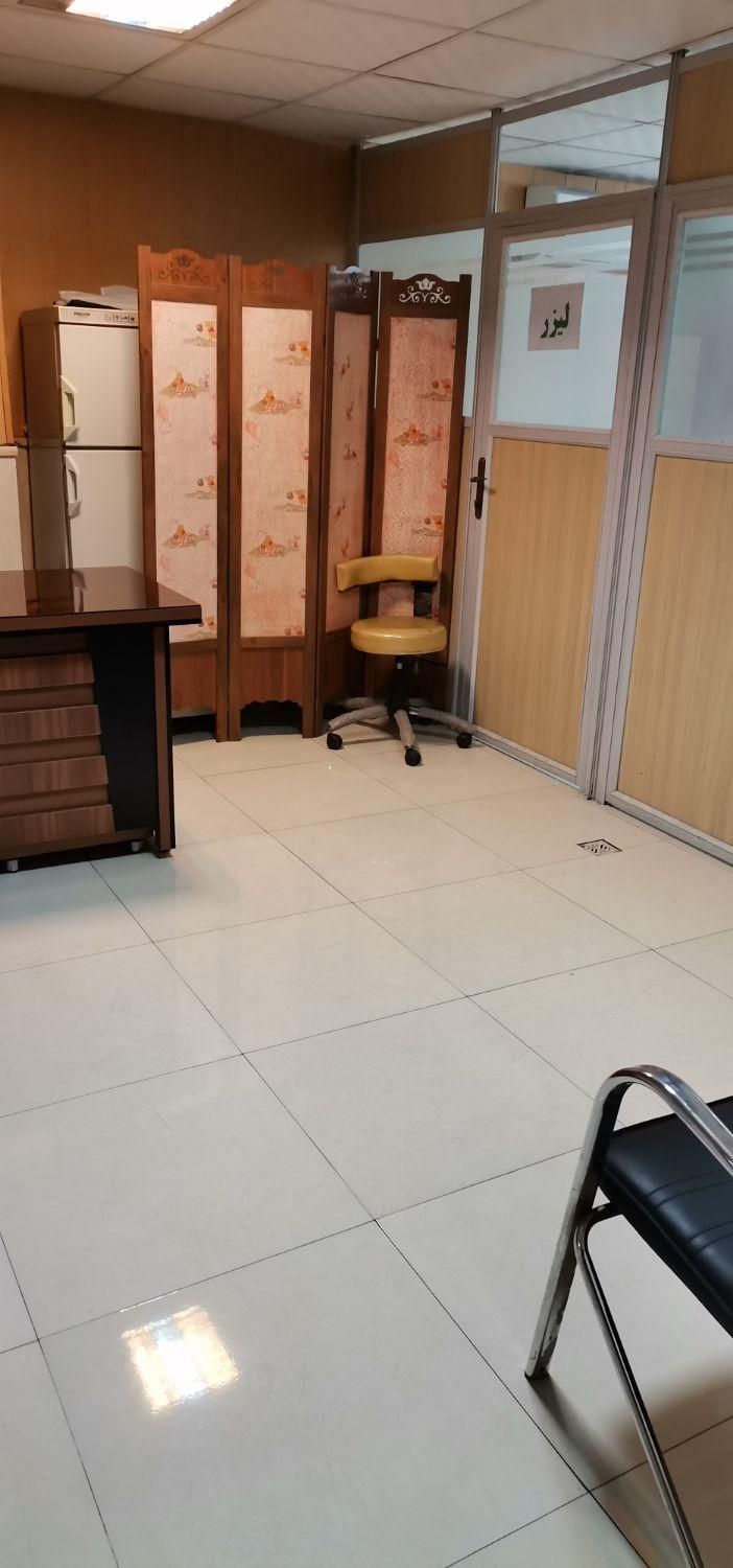 اجاره اتاق ۱۶ متری در ساختمان پزشکان سجاد|اجارهٔ دفتر کار، اتاق اداری، مطب|تهران, امام سجاد(ع)|دیوار