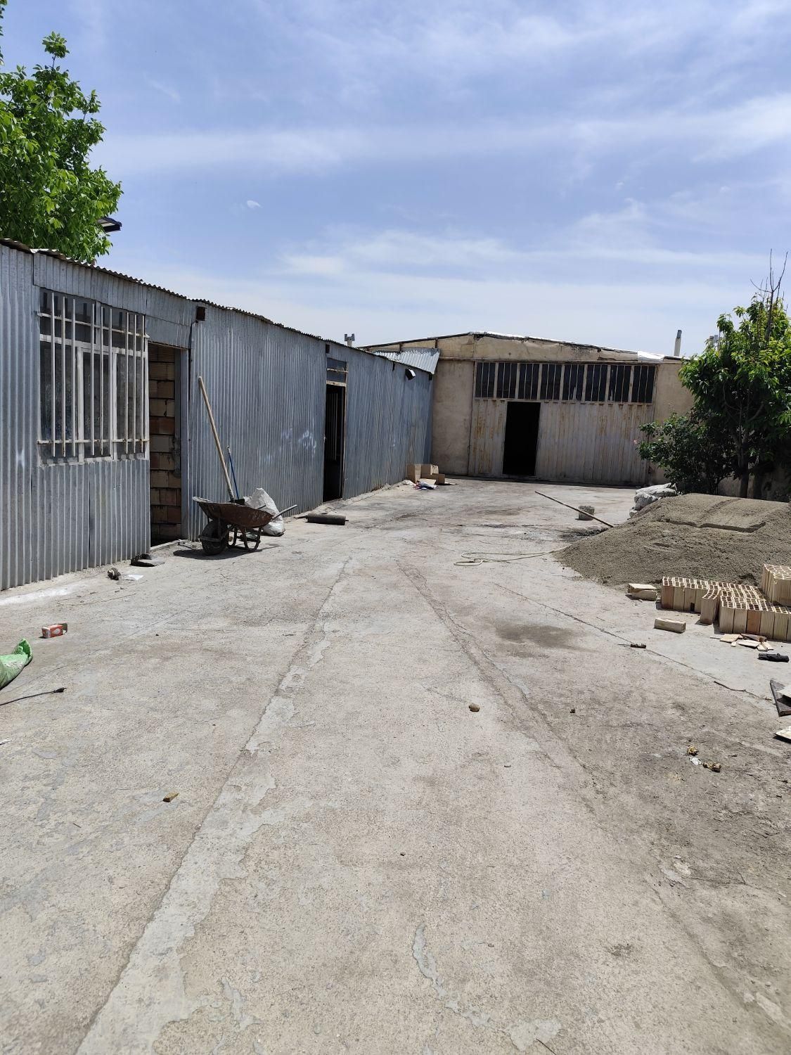 سالن۲۸۰مترکلا470متربرق۵۰آمپرگازجی۱۰کد446|اجارهٔ دفتر صنعتی، کشاورزی، تجاری|صباشهر, |دیوار
