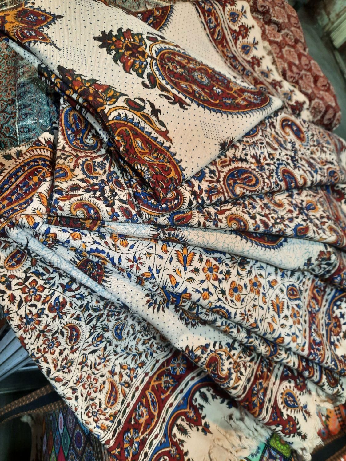 سفره قلمکار|سفره، حوله، دستمال آشپزخانه|اصفهان, سنبلستان|دیوار