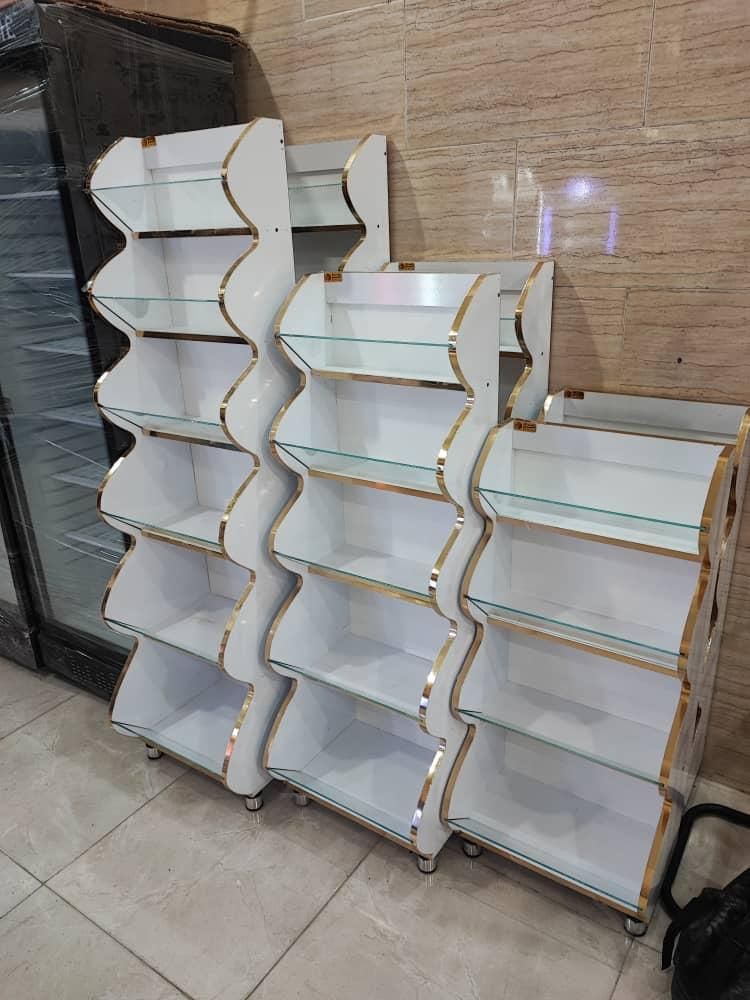 استند چوبی آبشاری . استند خشکبار.استند شکلات.استند|فروشگاه و مغازه|رشت, جانبازان|دیوار