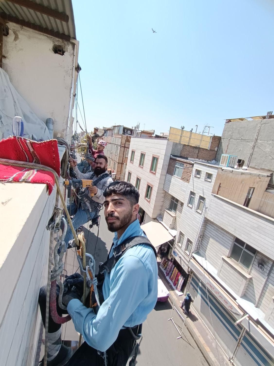 راپل پیچ رولپلاک نما شستشو نورپردازی توری داربست|خدمات پیشه و مهارت|تهران, آذری|دیوار