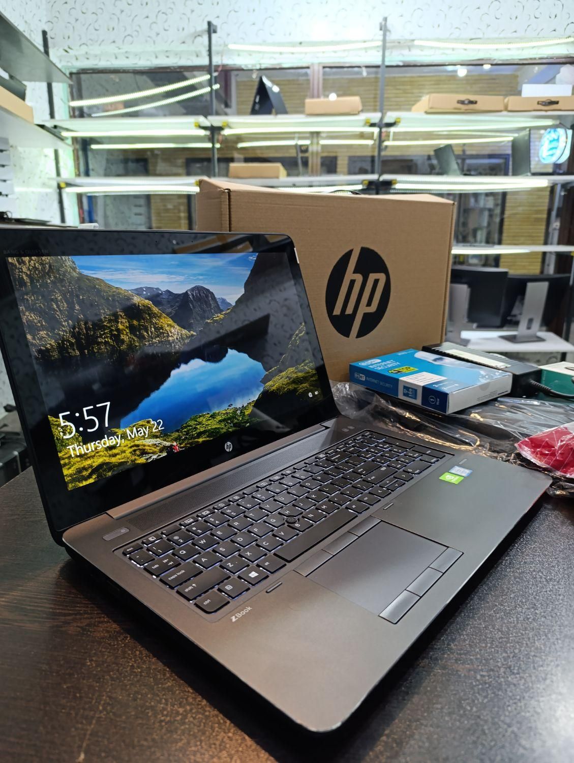 لپتاپ hp zbookG4 گرافیک2رم16|رایانه همراه|شهرکرد, |دیوار