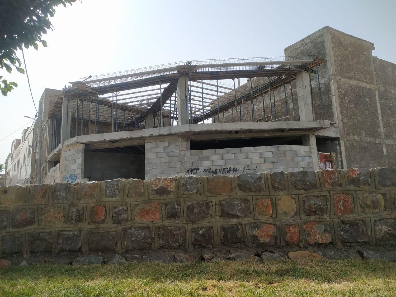 اجرای سقف ارماتوربندی وقالبندی فنداسیون|خدمات پیشه و مهارت|اصفهان, ملک‌شهر|دیوار