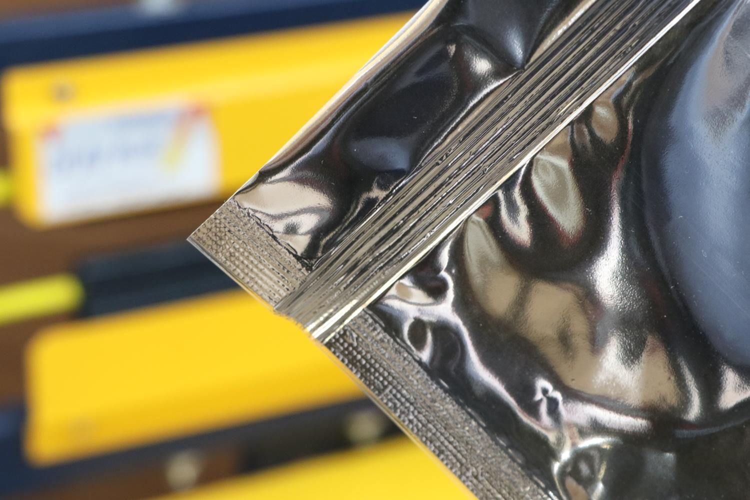 دستگاه پرس پدالی نایلون دوخت پلاستیک کرافت متالایز|ماشینآلات صنعتی|زنجان, |دیوار