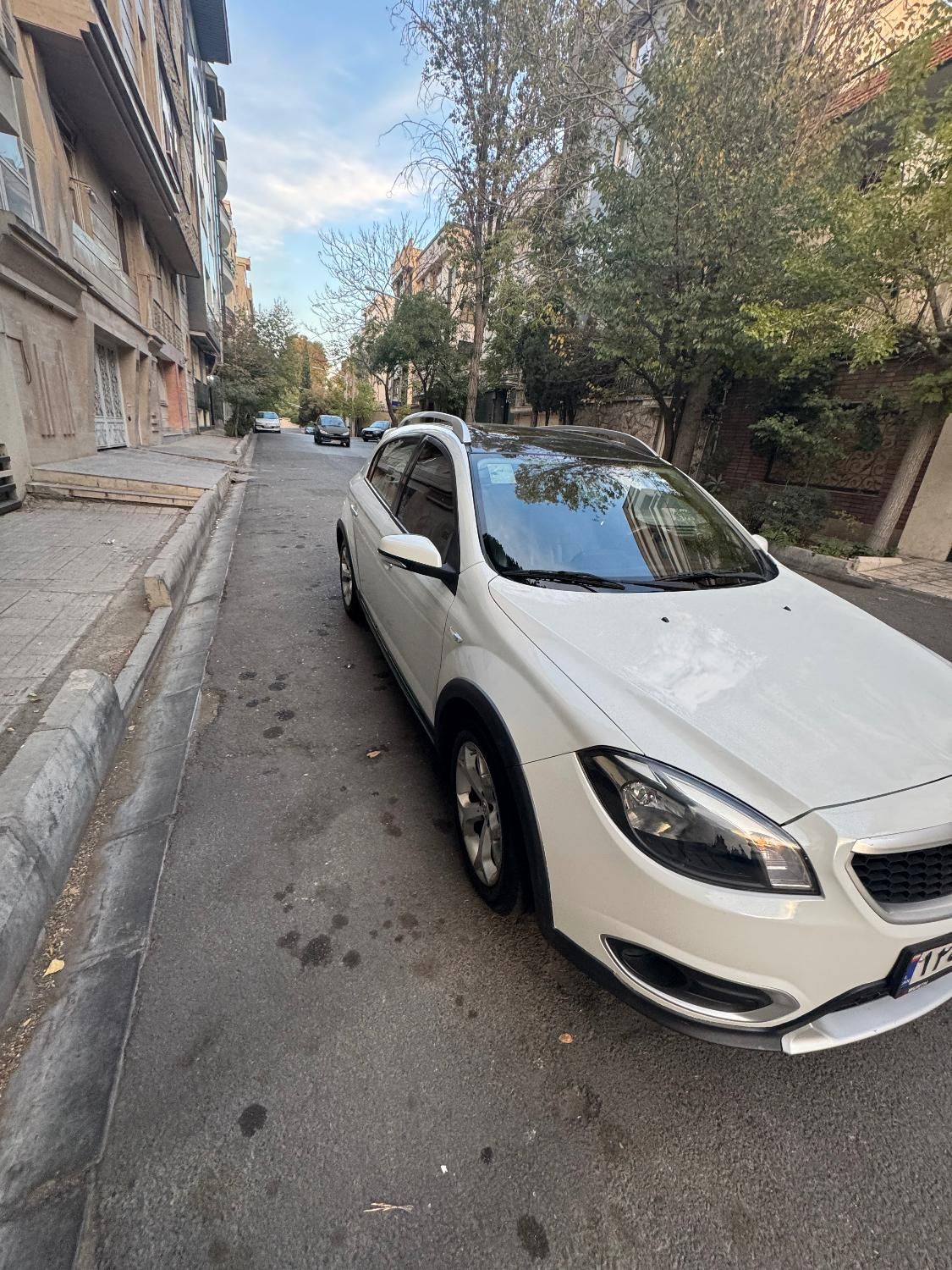 برلیانس کراس اتوماتیک 1650cc، مدل ۱۳۹۷|خودرو سواری و وانت|تهران, بلوار کشاورز|دیوار