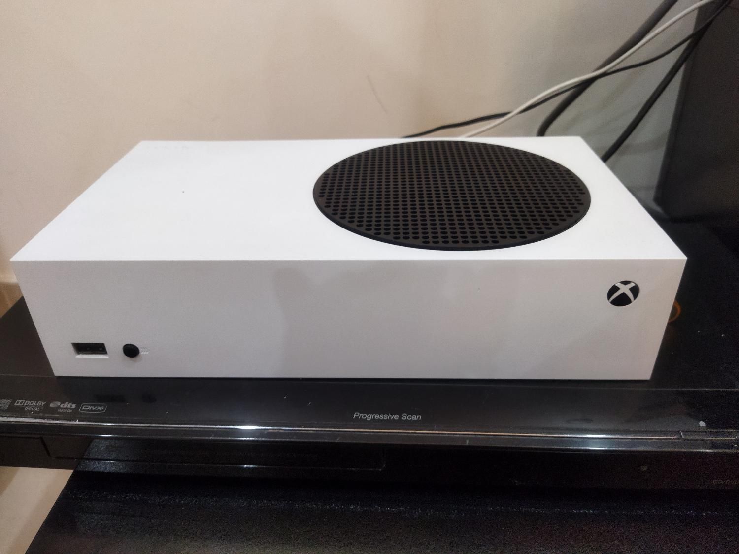 Xbox series s ایکس باکس سری اس|کنسول، بازی ویدئویی و آنلاین|تهران, پاسداران|دیوار