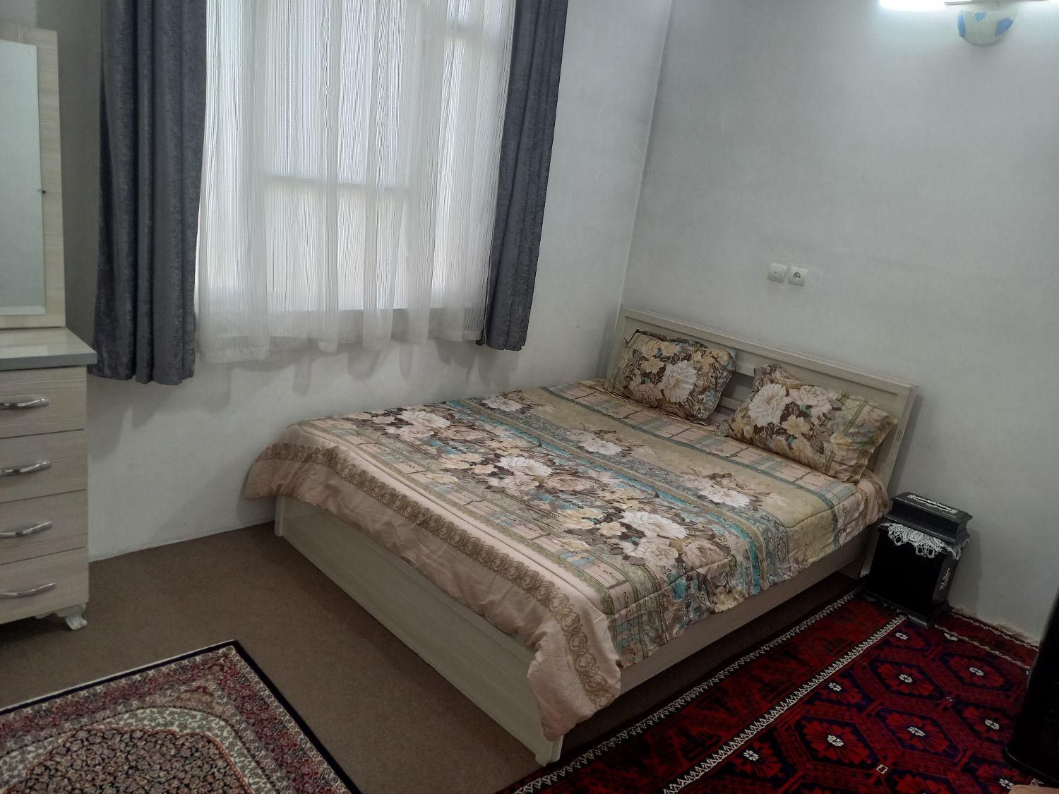 اجاره کوتاه مدت منزل دربست بسیار تمیز با پارکینگ|اجارهٔ کوتاه‌مدت آپارتمان و سوئیت|مشهد, شهید آوینی|دیوار
