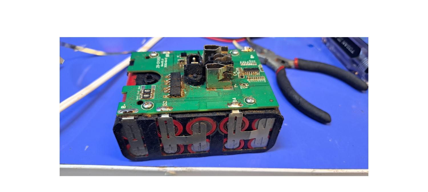 باتری انواع دستگاه های شارژی|فروشگاه و مغازه|کازرون, |دیوار