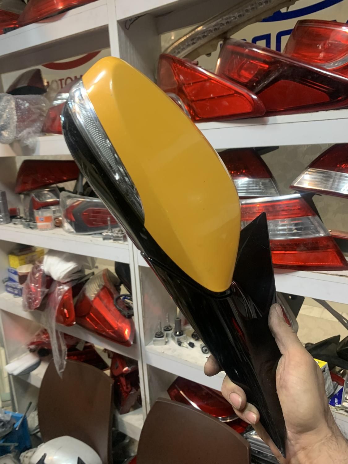 اینه بغل اکسنت النترا|قطعات یدکی و لوازم جانبی|تهران, ستارخان|دیوار