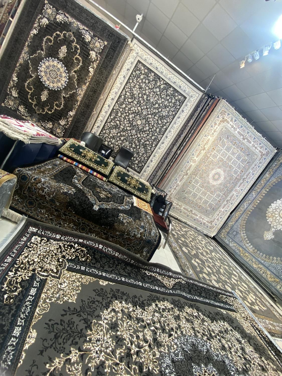 فرش آنتیک پتینه طلاکوب مناسب ۱۲متر ۶متر|فرش|مشهد, نوید|دیوار