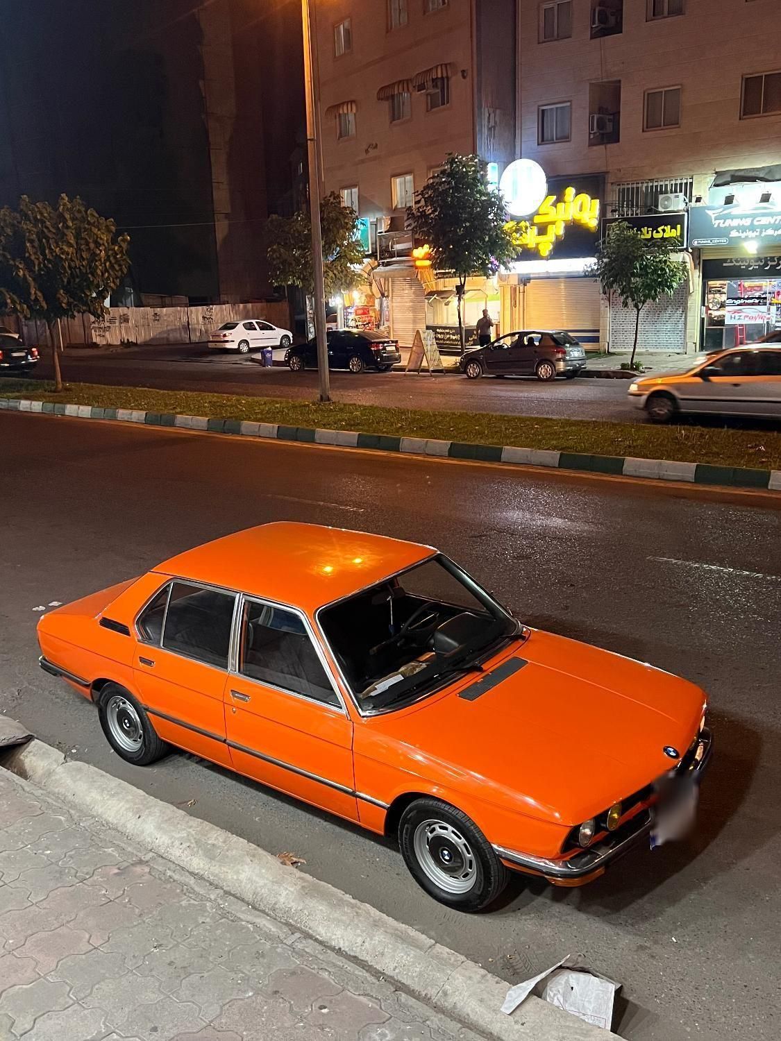 بی ام و BMW 520|خودرو کلاسیک|تهران, آجودانیه|دیوار