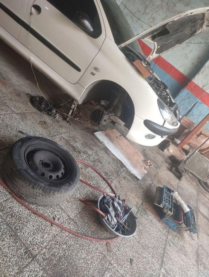 مکانیک سیار تعمیر درمحل امداد خودرو باطری سازی|خدمات موتور و ماشین|تبریز, |دیوار