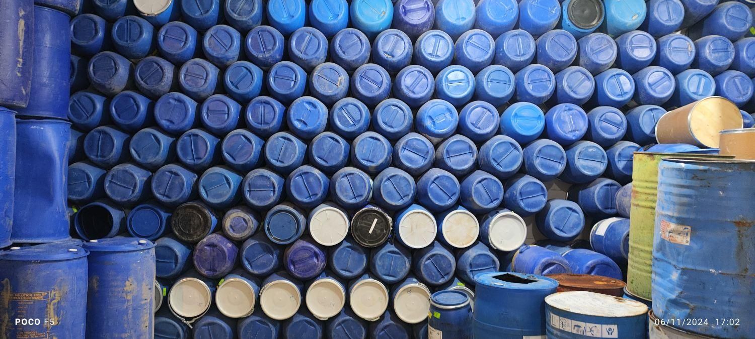 انواع بشکه دبه سطل فلزی پلاستیکی چوبی بطری شیشه ای|عمده‌فروشی|خرم‌آباد, |دیوار