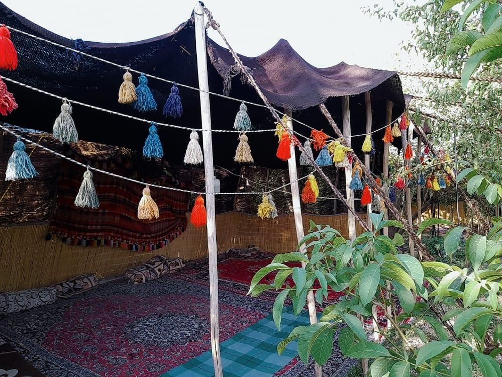 اجاره ویلاسوییت اقامتگاه بوم گردی بومگردی سپیدان|اجارهٔ کوتاه‌مدت ویلا و باغ|شیراز, گویم|دیوار