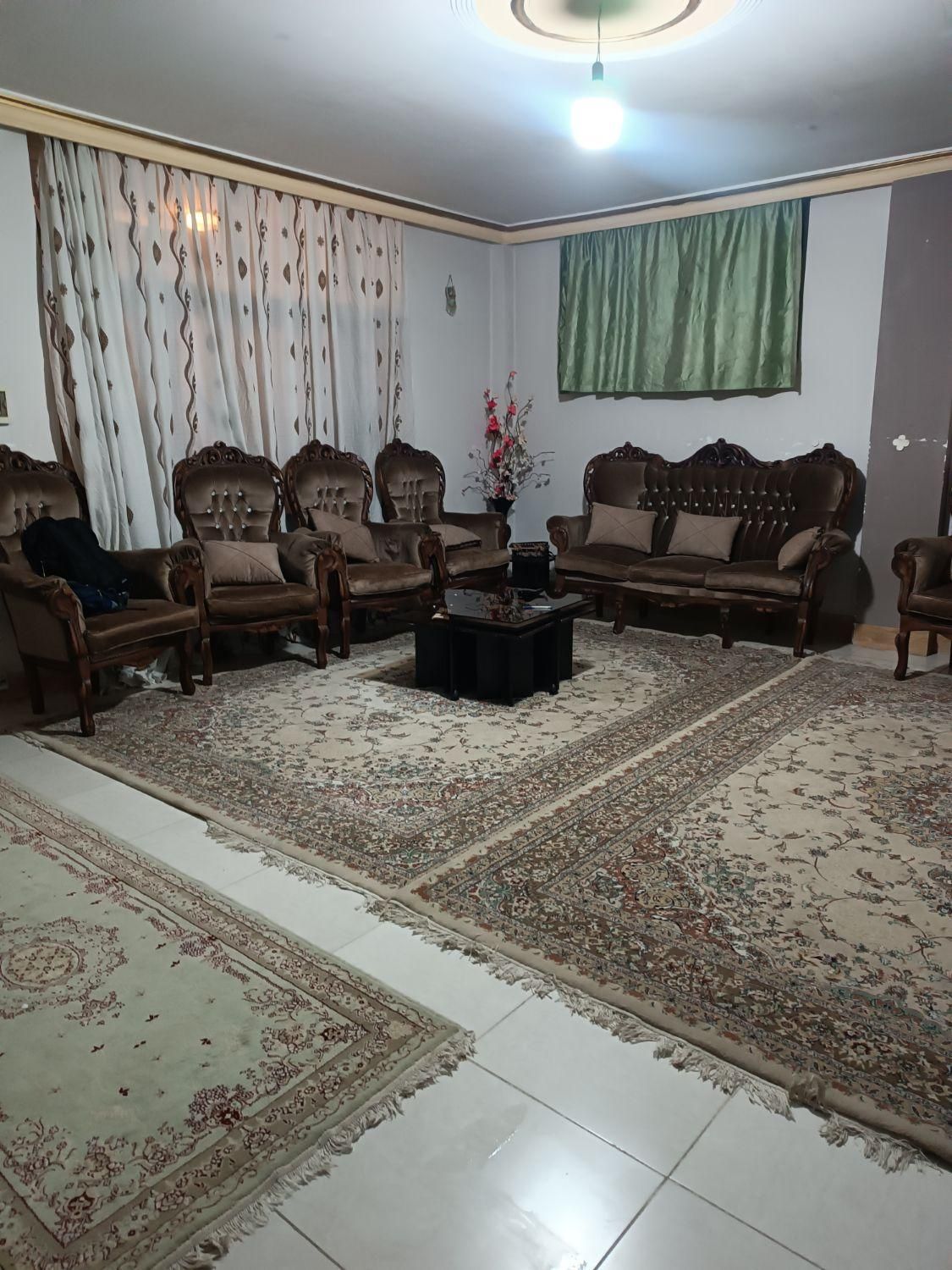۲۲۰متر ۳طبقه ویلایی فاز۲ ارزنده|فروش خانه و ویلا|اصفهان, بهارستان|دیوار