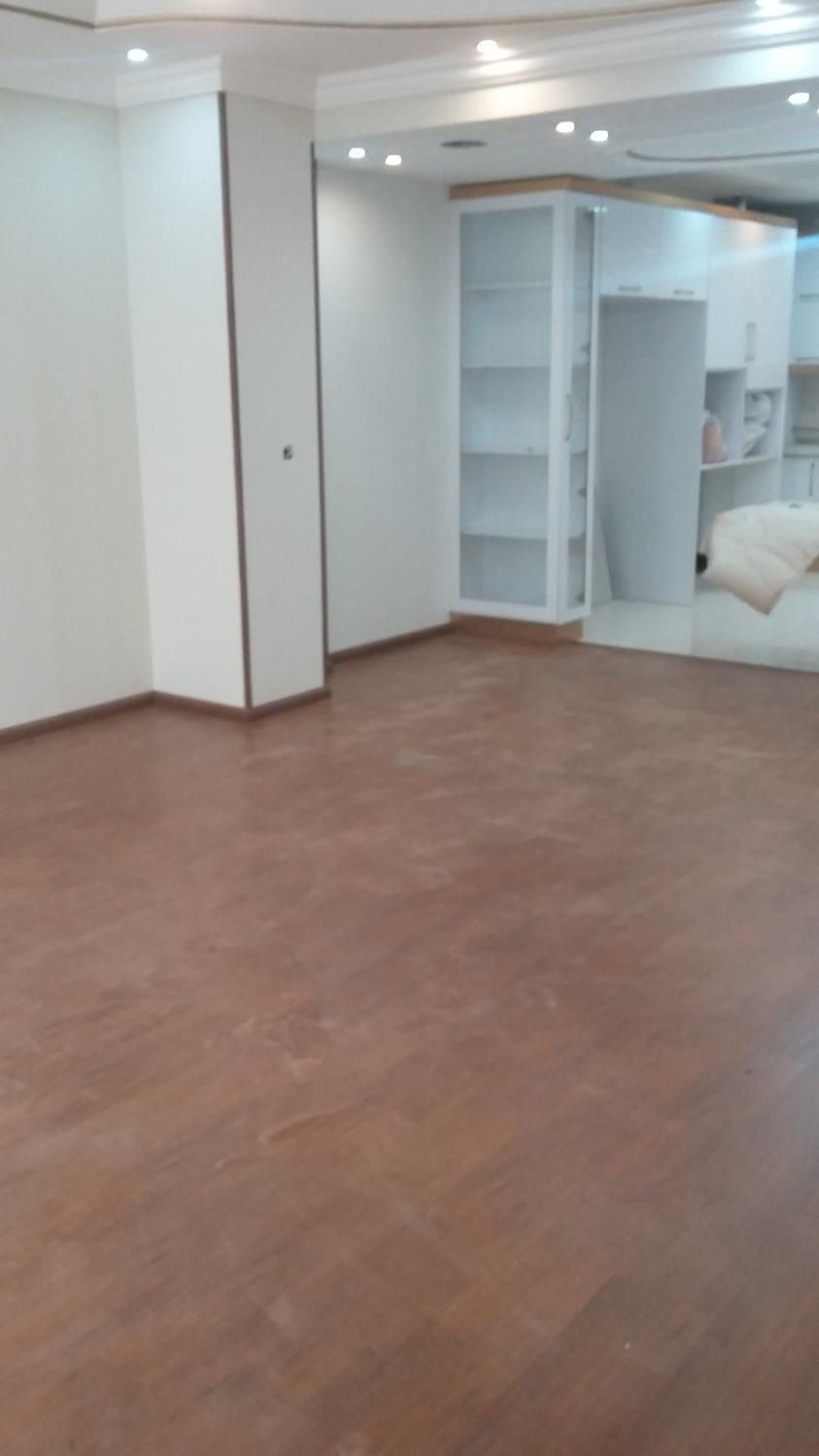 نصاب لمینت ،قرنیز،ترموال،ماربل شیت،تضمینی|خدمات پیشه و مهارت|شیراز, شهرک ایثار|دیوار