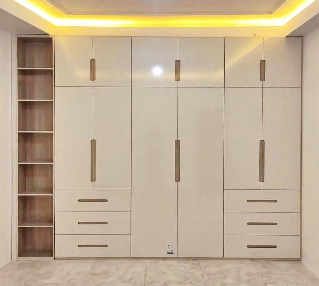 به یک نصاب کابینت و کمد دیواری نیازمندیم|استخدام معماری، عمران و ساختمانی|اندیمشک, |دیوار