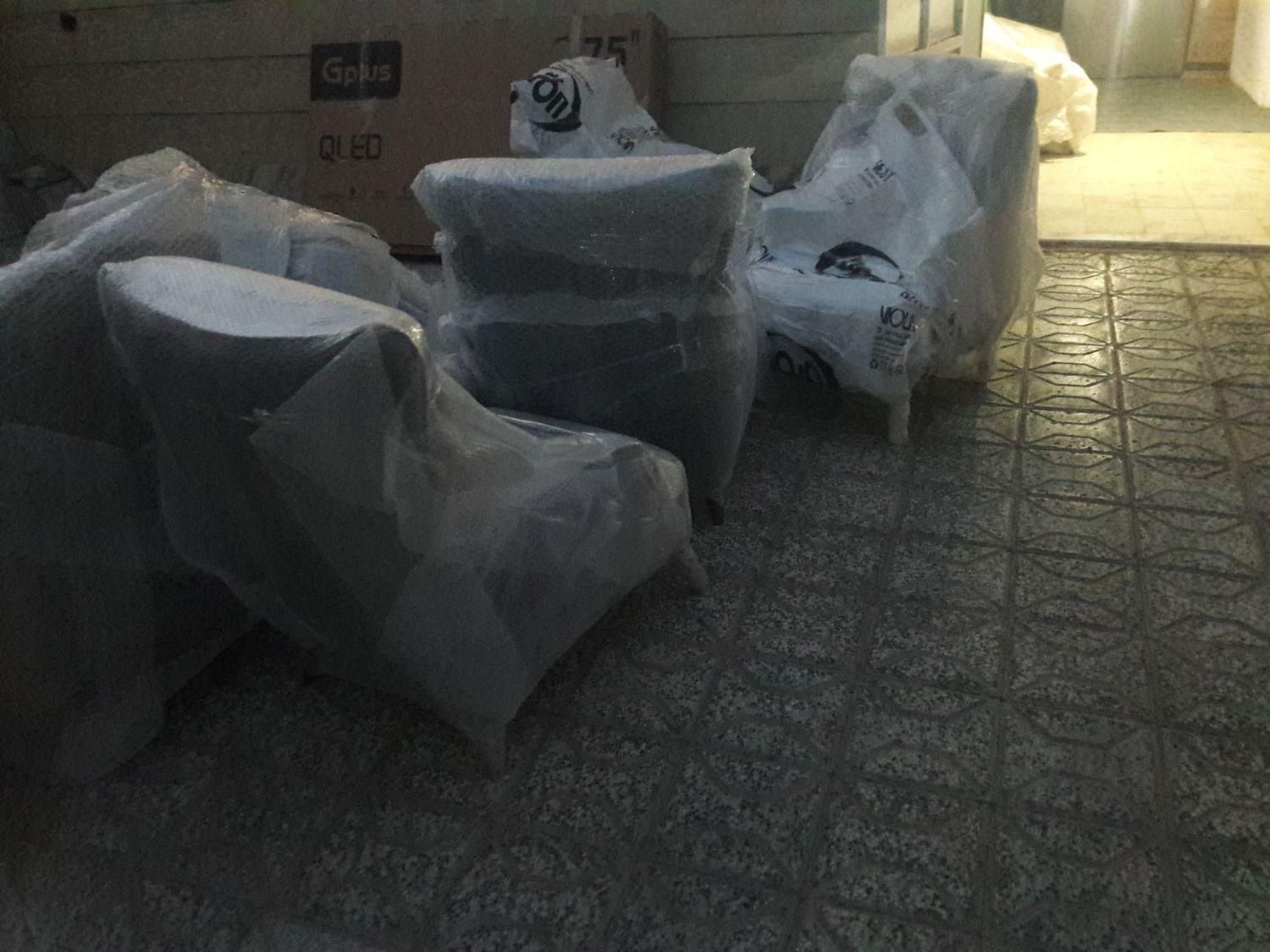 حمل اثاثیه منزل.خاور.اسباب کشی.کارگر حرفه ای|خدمات حمل و نقل|تربت‌حیدریه, شهدا|دیوار