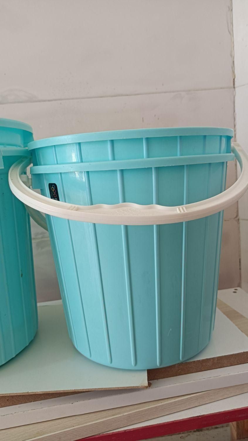 سطل درب دار|ظروف نگهدارنده، پلاستیکی، یک‌بارمصرف|قشم, |دیوار
