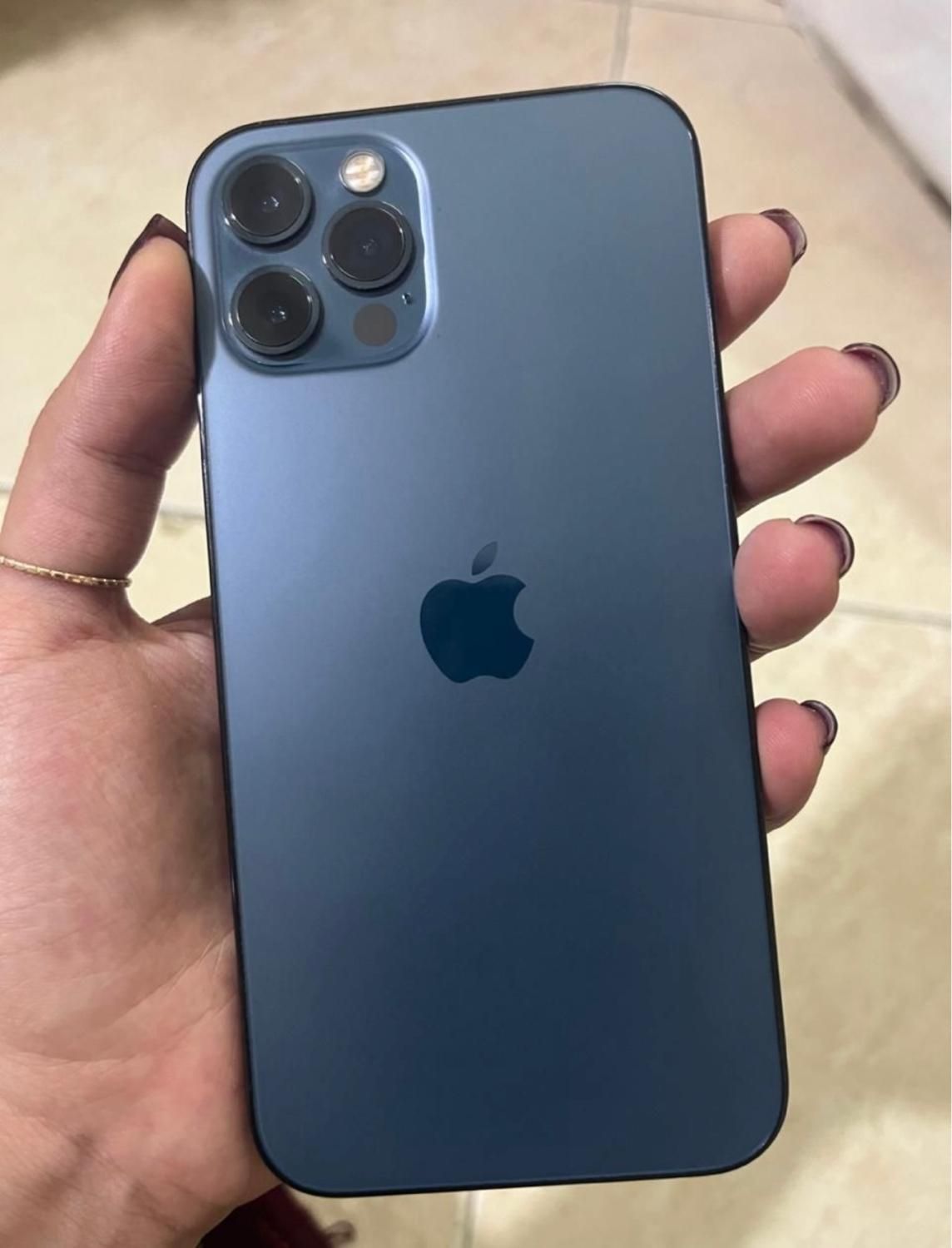اپل iPhone 12 Pro با حافظهٔ ۲۵۶ گیگابایت تمیز|موبایل|اردبیل, |دیوار