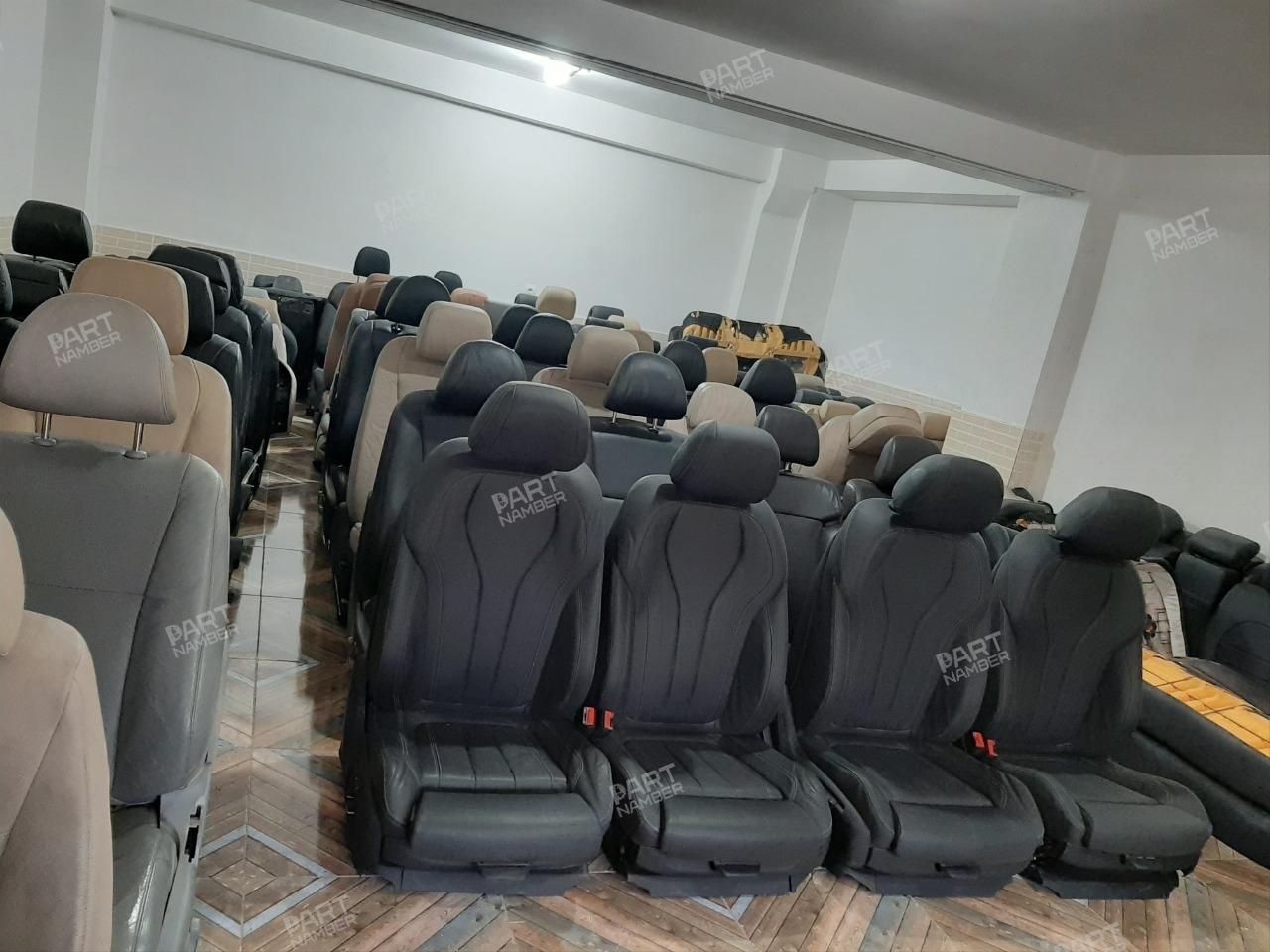 صندلی لکسوس بنز تویوتا bmw لندکروز پیکاپ رونیز|قطعات یدکی و لوازم جانبی|تبریز, |دیوار