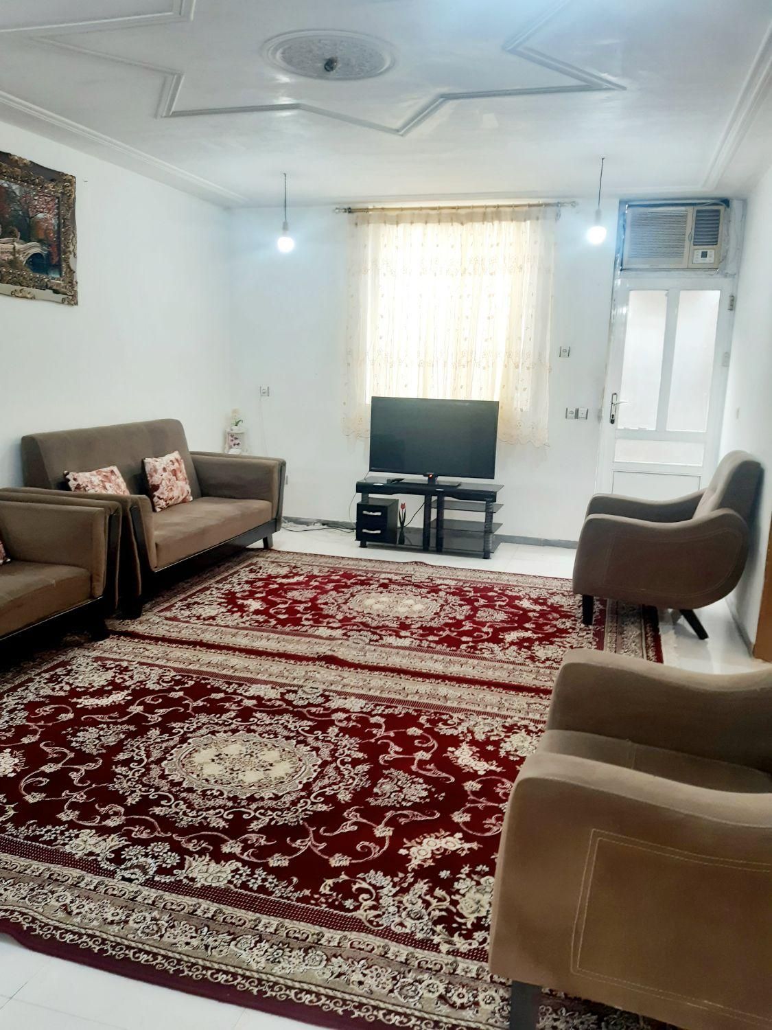 اجاره سوئیت ۸۵ متری به صورت روزانه و ماهانه|اجارهٔ کوتاه‌مدت آپارتمان و سوئیت|رشت, باهنر|دیوار