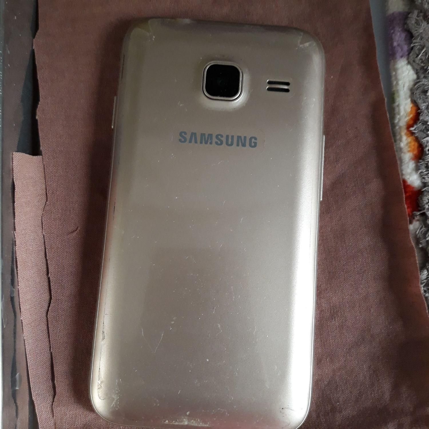گوشی سامسونگ Galaxy مینی j1هشت گیگا بایت حافظه|موبایل|تهران, حسین‌آباد|دیوار