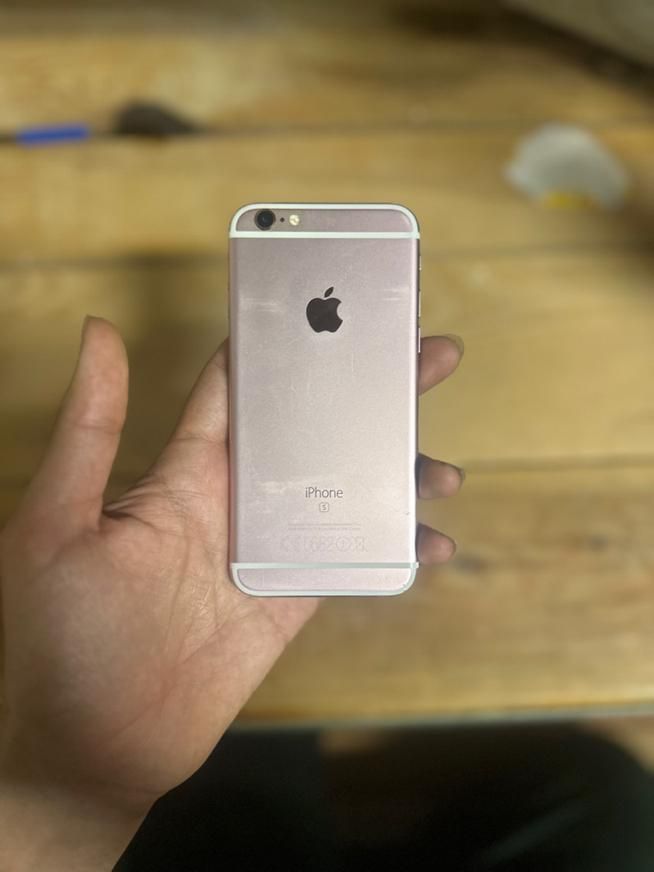 اپل iPhone 6s با حافظهٔ ۳۲ گیگابایت|موبایل|تهران, تهرانپارس شرقی|دیوار