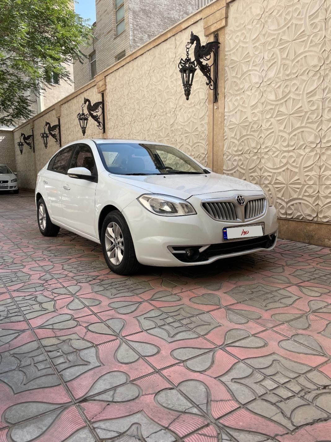 برلیانس H330 اتوماتیک 1500cc، مدل ۱۳۹۵|خودرو سواری و وانت|تبریز, |دیوار