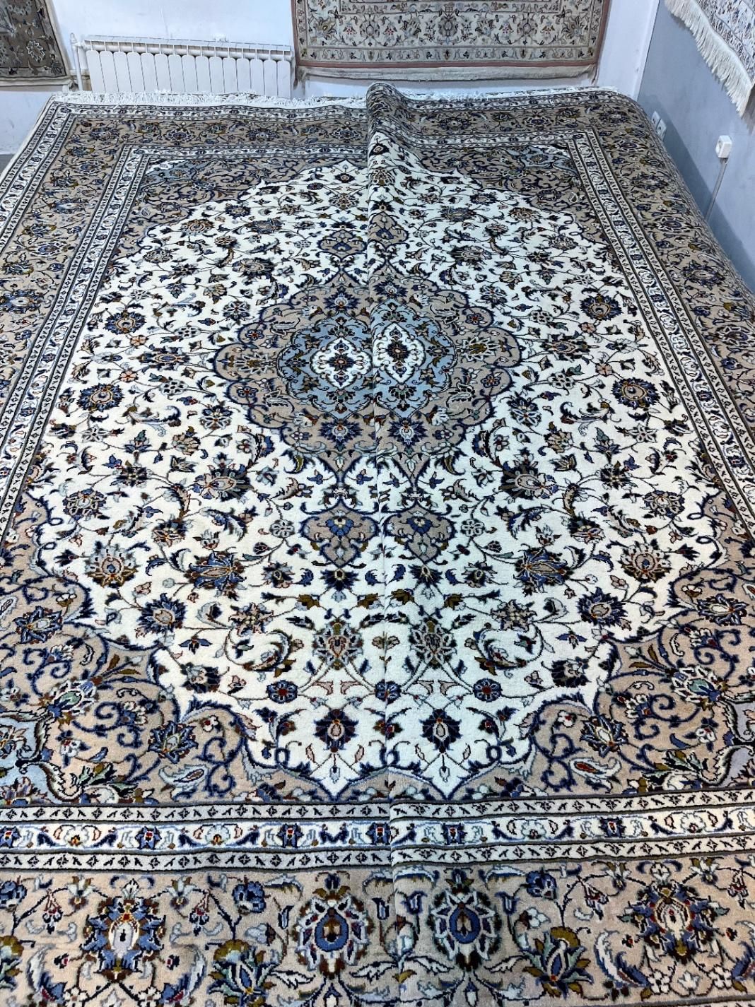 جفت ۹ متری کاشان و اردکان دستبافت|فرش|تهران, بهار|دیوار
