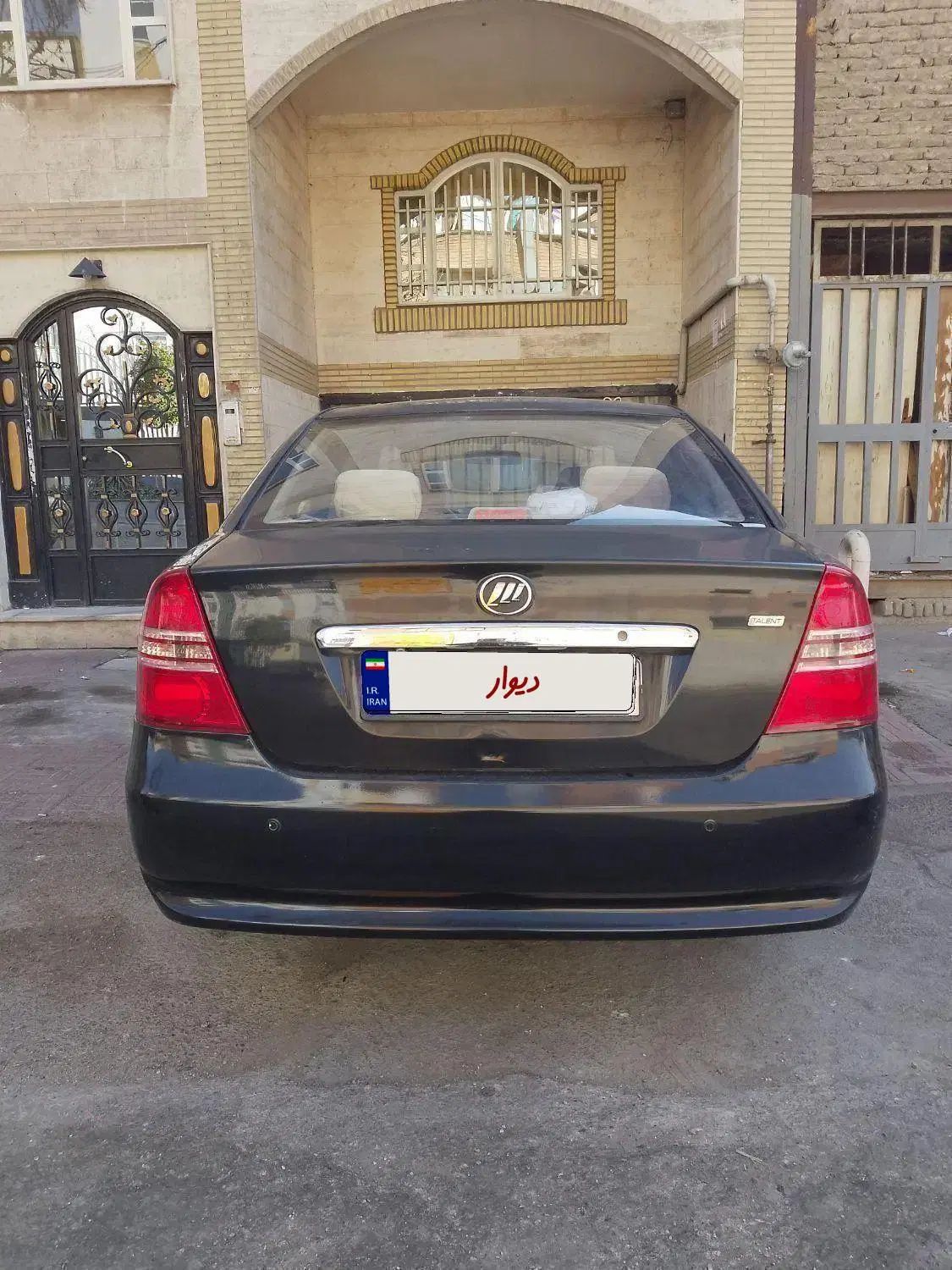 فروش لیفان ۶۲۰ موتور ۱۸۰۰ بدلیل نیاز مالی|خودرو سواری و وانت|تهران, تهرانپارس غربی|دیوار