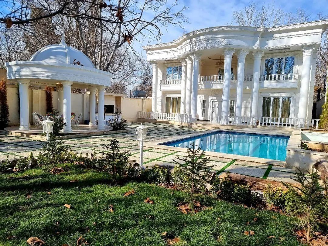 کاخ ویلا۵۰۰متری استخردار شهرکی جنگلی سندتکبرگ|فروش خانه و ویلا|نور, |دیوار