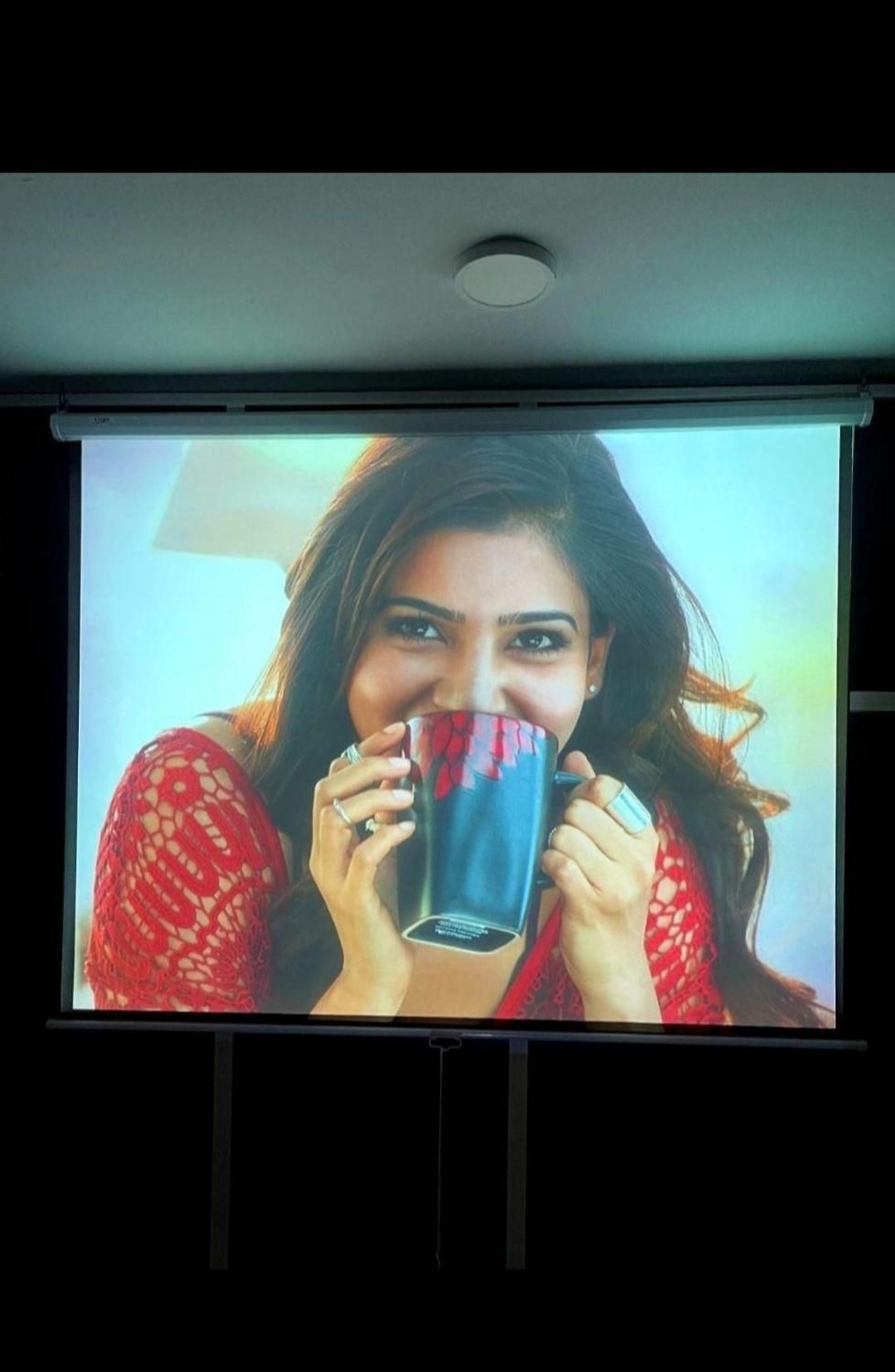 ویدئو پروژکتور استوک اروپایی|تلویزیون و پروژکتور|اصفهان, نقش جهان|دیوار